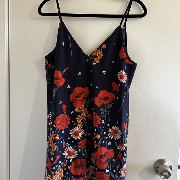 ✨ Beautiful Print Cami Dress ✨ - Picture 4 of 4